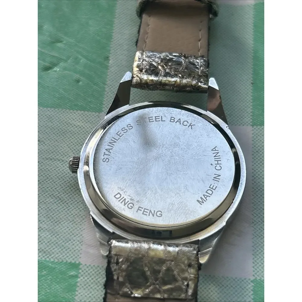 Silver Tone Case And Band Women’s Quartz Watch